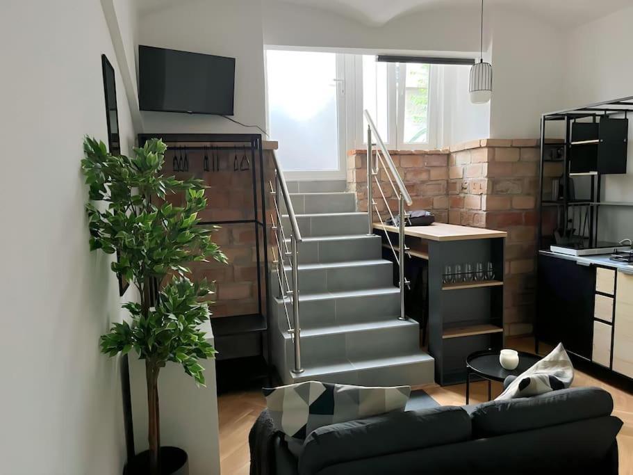 Gemuetliche Wohnung, Ideal Fuer Und Wu *